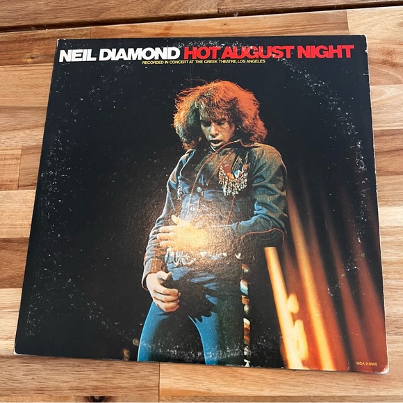 neil diamond Other - Neil Diamond "Hot August Night" 2 X vinyl LP MCA Records MCA 2-8000 1972